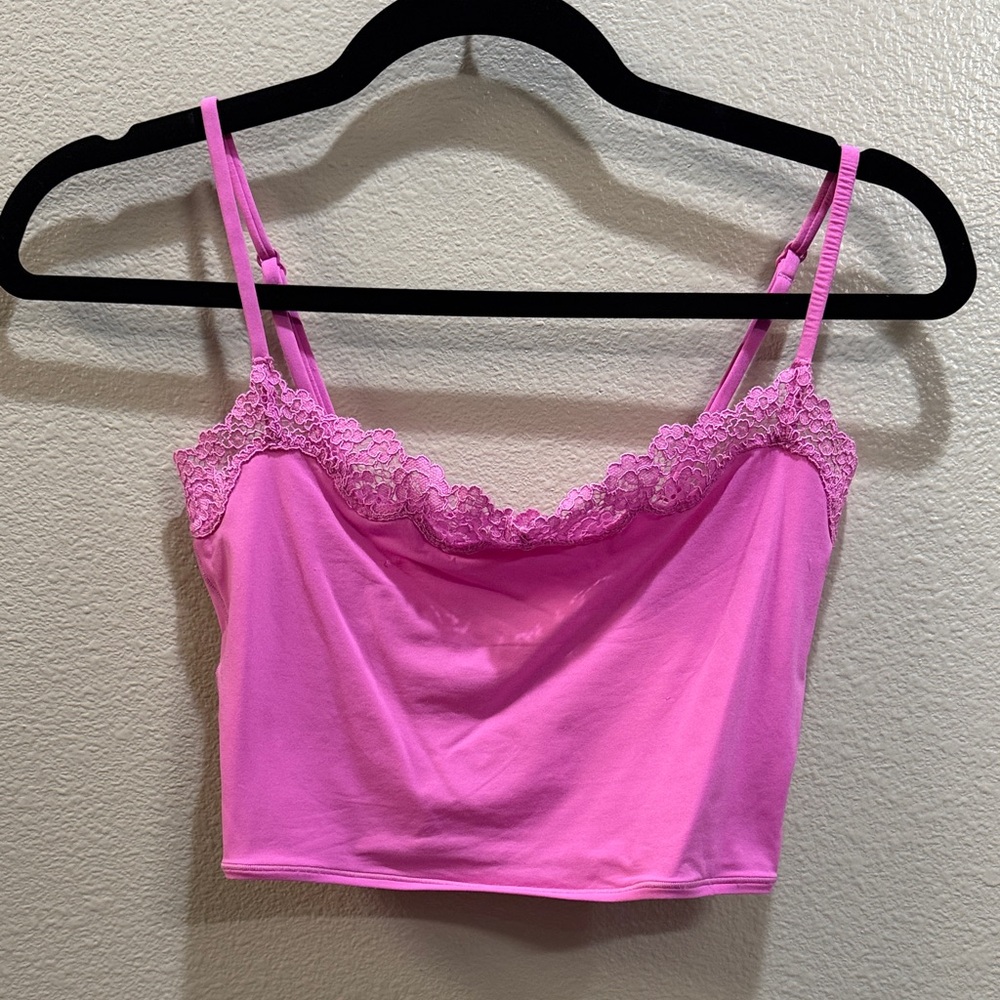 SKIMS Fits Everybody Pink Lace Trim Bandeau